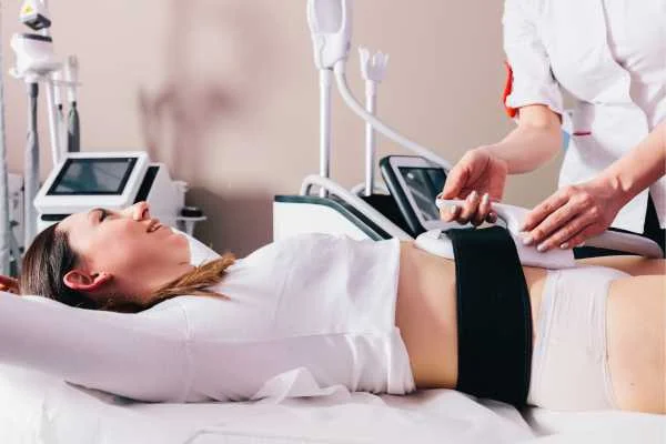 woman having body sculpting to help improve her body image and her mental health Greenock
